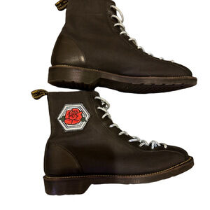 Women's Dr. Martens Aggy Agyness Deyn Black Lace Up Boots US 9 LTD ED